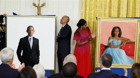 O­b­a­m­a­ ­ç­i­f­t­i­n­i­n­ ­r­e­s­m­i­ ­p­o­r­t­r­e­l­e­r­i­ ­B­e­y­a­z­ ­S­a­r­a­y­­d­a­ ­t­a­n­ı­t­ı­l­d­ı­